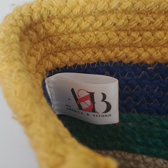 America & Beyond Rope Colorblock Mini Purse - Picture 3 of 6